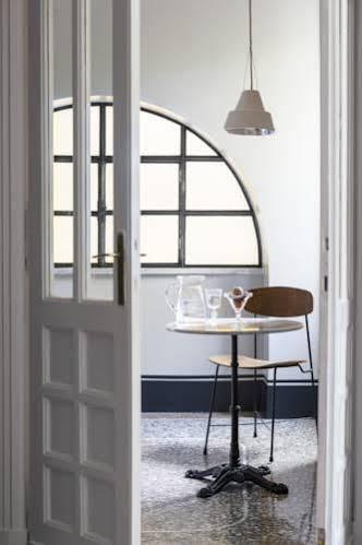 רומא Garibaldi Suites Apartment מראה חיצוני תמונה