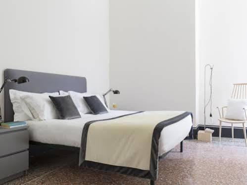 רומא Garibaldi Suites Apartment מראה חיצוני תמונה